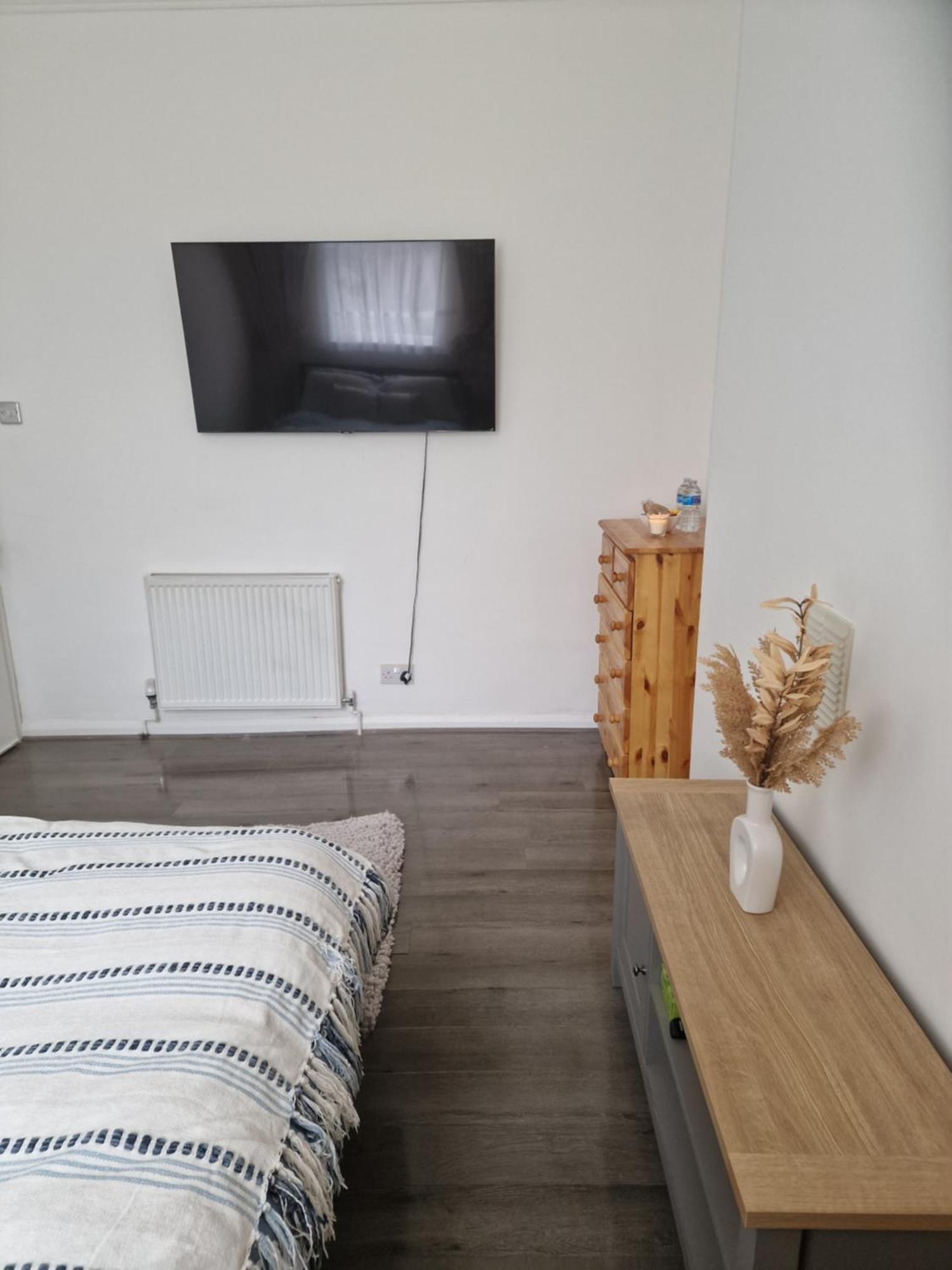 One Room In Stoke Newington London Exterior foto